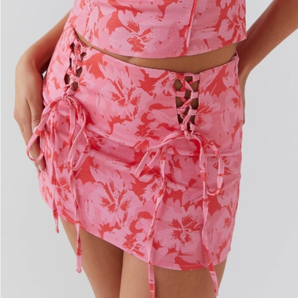 Peppermayo Exclusive - Take A Sip Tie Mini Skirt - Cherry Blossom - Picture 1 of 8